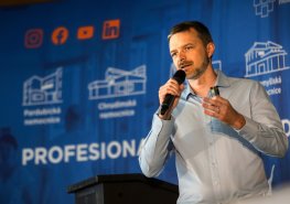 Je to běh na dlouhou trať, ale urgentní příjem dává smysl