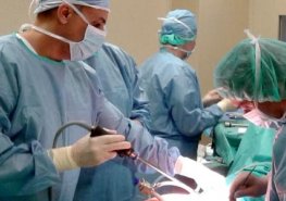 Laparoskopické odstranění prostaty se zhoubným nádorem nabízí už i Pardubická nemocnice