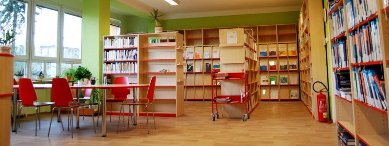Lékařská knihovna Pardubické nemocnice po rekonstrukci nabízí vyšší komfort