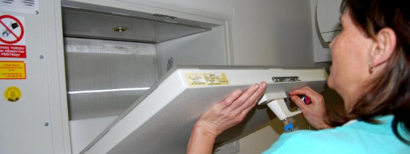 V pátek v noci byl v babyboxu v Pardubické nemocnici nalezen čerstvě narozený chlapec