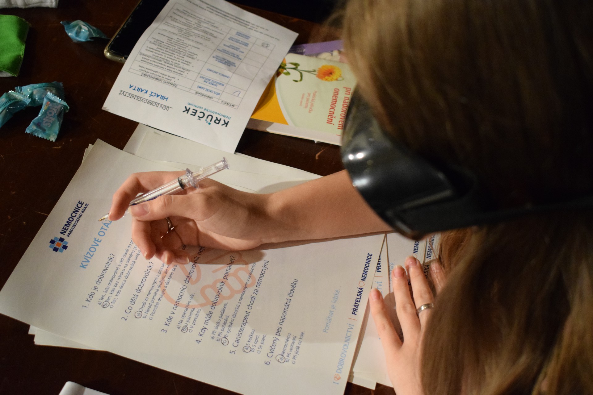 Jak mohou pomáhat dobrovolníci v nemocnici?